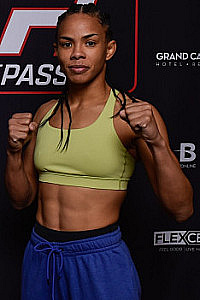 Dione Barbosa